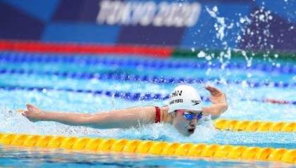 半岛体育官网-顶住压力夺银更添自信 张雨霏下个目标是世界纪录